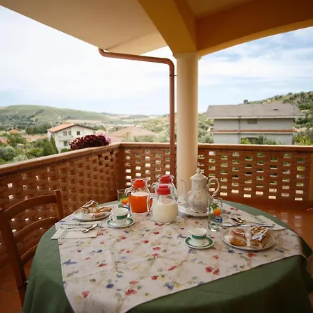 Maria - Martelletto Di Settingiano Bed & Breakfast