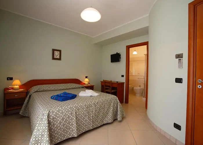 Alojamento de Acomodação e Pequeno-almoço Maria - Martelletto Di Settingiano 3*